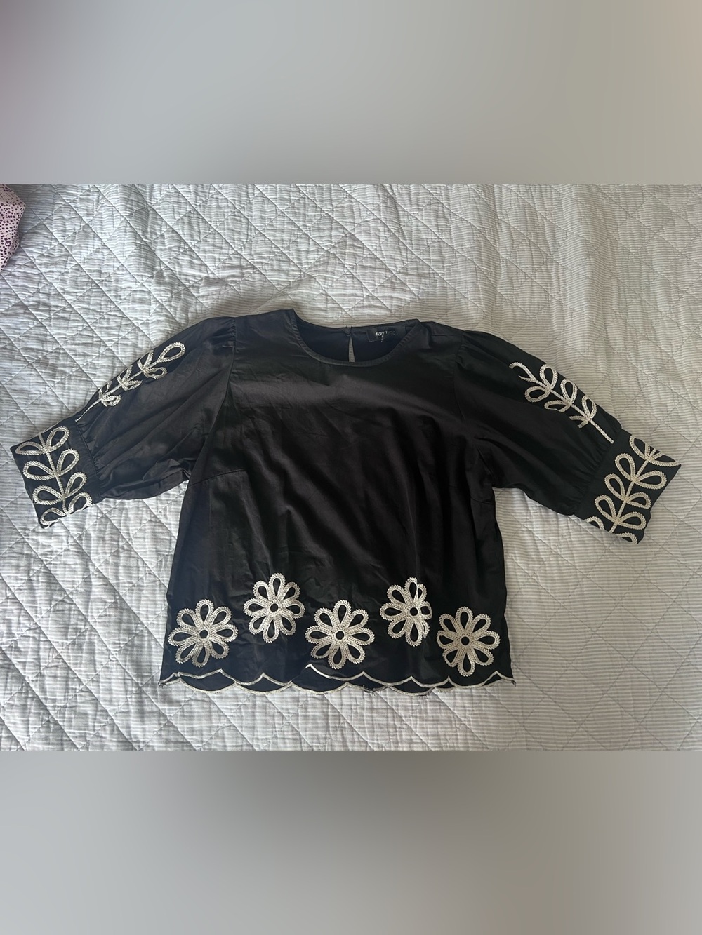Karen Kane Black Petite Size Embroidered Blouson Sleeve Scallop Top